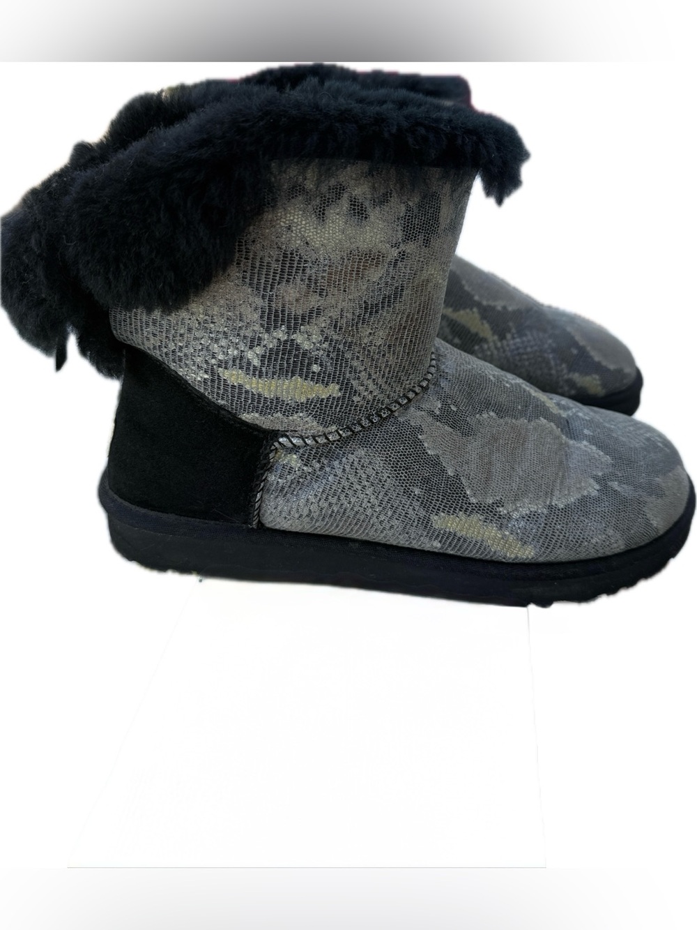 UGG Gray Patterned Shearling Cuff Short Boots